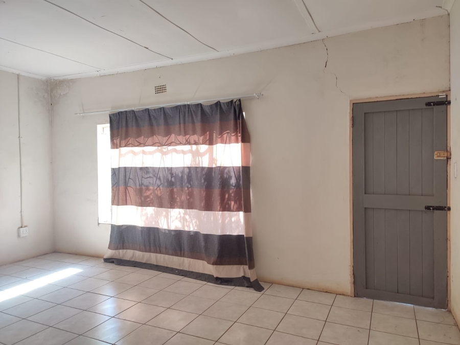 4 Bedroom Property for Sale in Zeerust North West